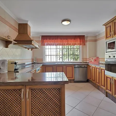 Apartamento En El Centro De San Pedro Con Parking - Del Valle 72 1 Marbella Exterior photo