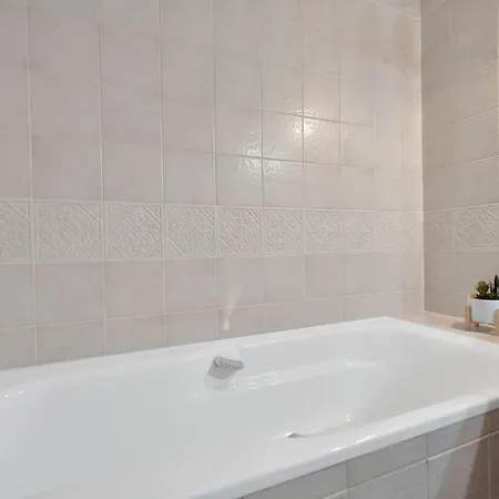 Apartamento En El Centro De San Pedro Con Parking - Del Valle 72 1 Marbella Exterior photo